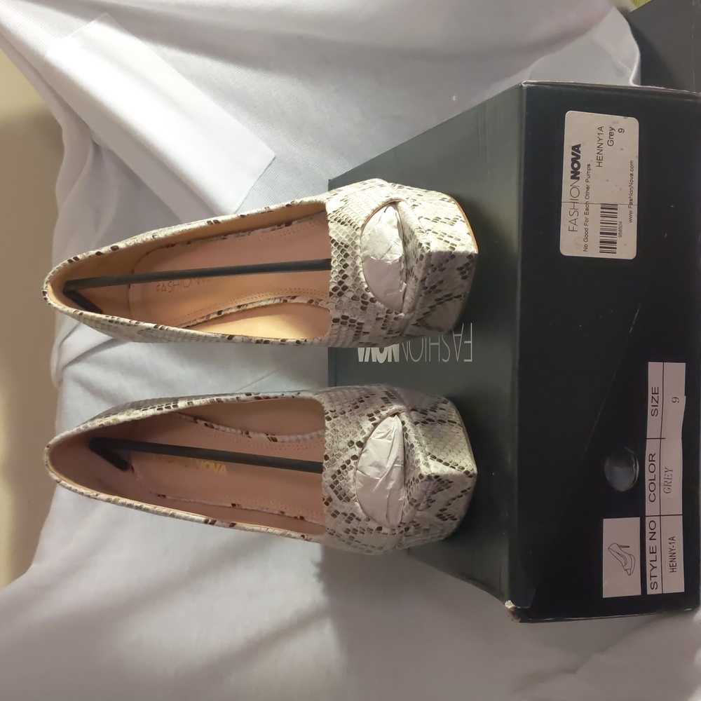 Peep Toe Heels